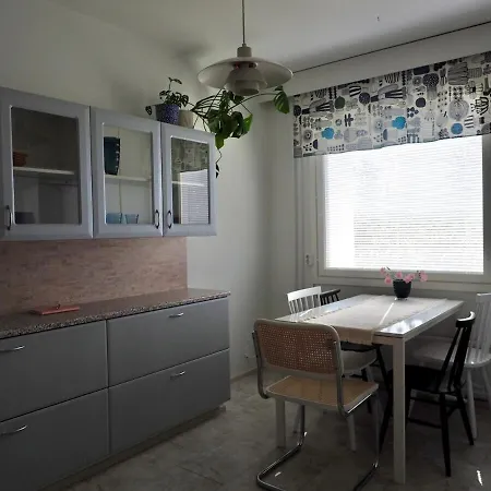 Spacious Apartment With Sauna In A Good Location Apartment *
